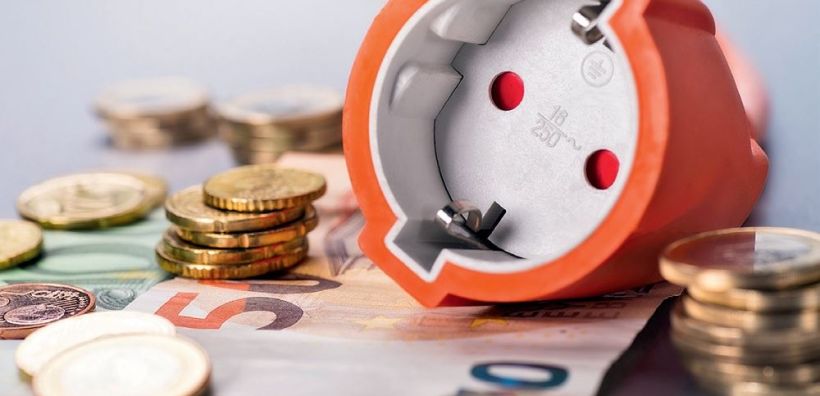 Τέρμα η οριζόντια επιδότηση για όλους στο ηλεκτρικό ρεύμα – Η Κομισιόν πιέζει για στοχευμένα μέτρα στήριξης από το 2022 και μετά