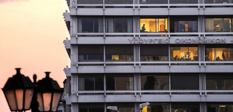 Φειδωλός ο προϋπολογισμός του 2023 για τις επιδοτήσεις - Ειδικό αποθεματικό με 400- 500 εκατ. ευρώ μόνο για τους πρώτους μήνες