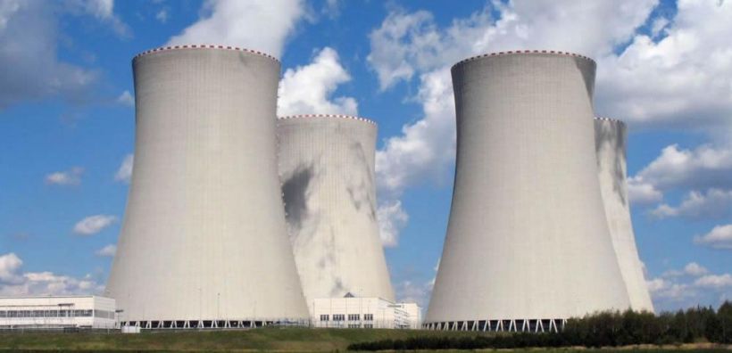 Στο κόκκινο η μάχη μεταξύ πυρηνικής ενέργειας και ΑΠΕ