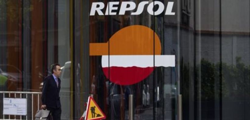 Ο οίκος Fitch υποβαθμίζει το αξιόχρεο της Repsol