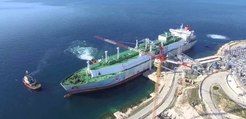 Διαγωνισμός από ΔΕΣΦΑ για πλωτή πλατφόρμα φόρτωσης/ εκφόρτωσης πλοίων small scale L.N.G., στη Ρεβυθούσα