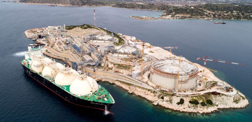 Πηγές ΥΠΕΝ: Η πρώτη συμφωνία για μεταφορά αμερικανικού LNG στην Ουκρανία δρομολογεί εξελίξεις στον Κάθετο Διάδρομο