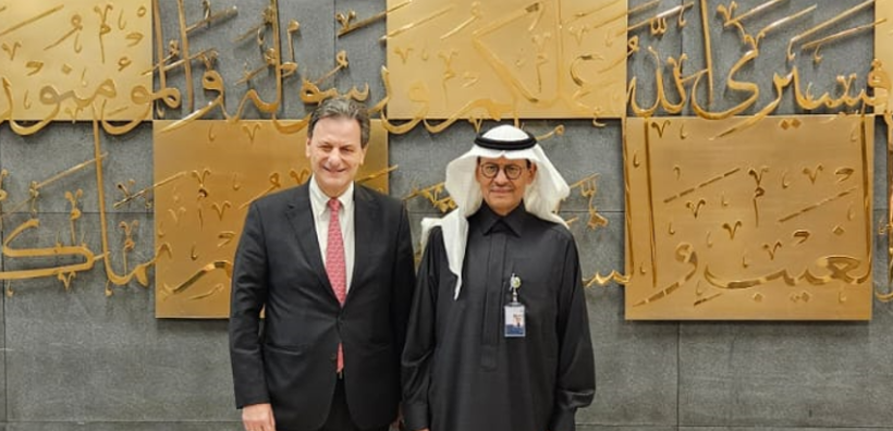 Ο ενεργειακός διάδρομος Saudi Greek Interconnection και οι εξαγωγές πράσινης φθηνής ενέργειας στο επίκεντρο της πρώτης μέρας των επαφών Σκυλακάκη στο Ριάντ 