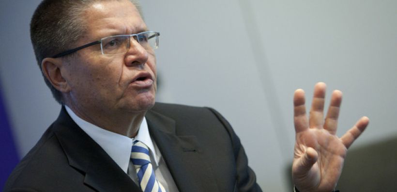 Ρώσος ΥΠΟΙΚ: Μπορούμε να αντιμετωπίσουμε την πτώση της τιμής του πετρελαίου