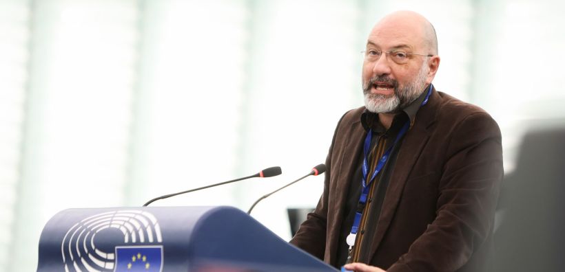 Σ. Αρναούτογλου: Ο “Απόλλων” δεν απογειώθηκε ποτέ – Εξηγήσεις από την Κομισιόν για το πράσινο φιάσκο της Κυβέρνησης