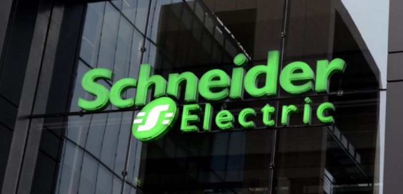 Δύο έξυπνα εργοστάσια της Schneider Electric αναγνωρίστηκαν ως κορυφαία παραδείγματα της 4ης Βιομηχανικής Επανάστασης στο World Economic Forum