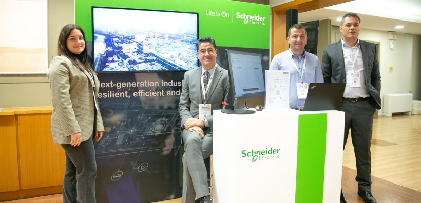H Schneider Electric παρουσίασε τις λύσεις της για τις Βιομηχανίες του Μέλλοντος στο συνέδριο του Lean Manufacturing 