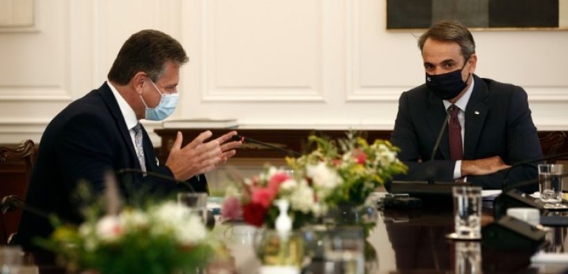 Η κλιματική κρίση, η ανάγκη ψηφιακής μετάβασης και η αντιμετώπιση των ανισοτήτων στο επίκεντρο της συνάντησης Μητσοτάκη - Σέφκοβιτς
