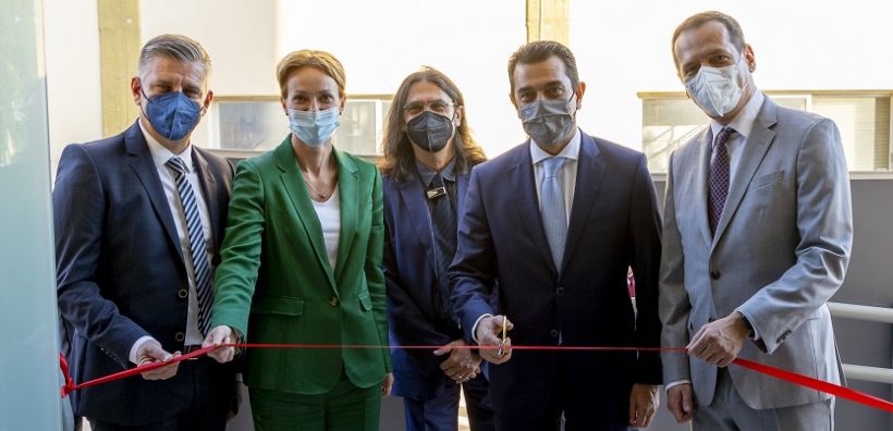 Πραγματοποιήθηκαν τα εγκαίνια του Περιφερειακού Κέντρου Ενέργειας “SEleNe CC” στη Θεσσαλονίκη παρουσία Σκρέκα και Σδούκου