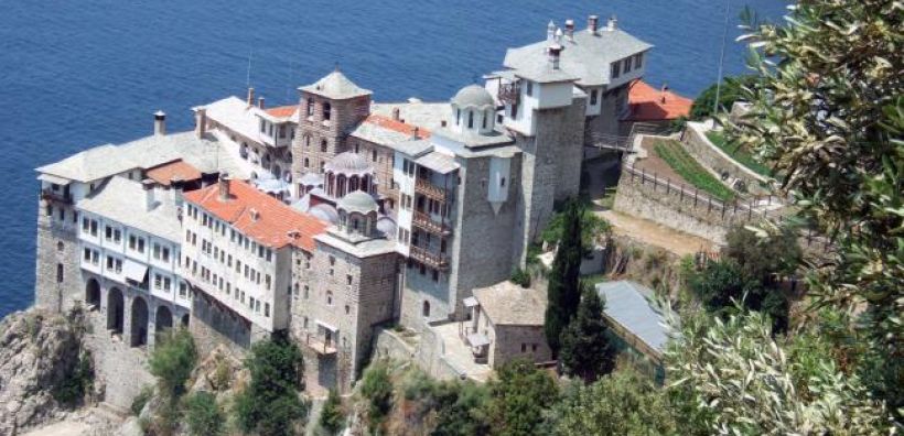 21 αυτόνομα φωτοβολταϊκά εγκαθιστά στο Άγιο Όρος η Περιφέρεια Κ. Μακεδονίας