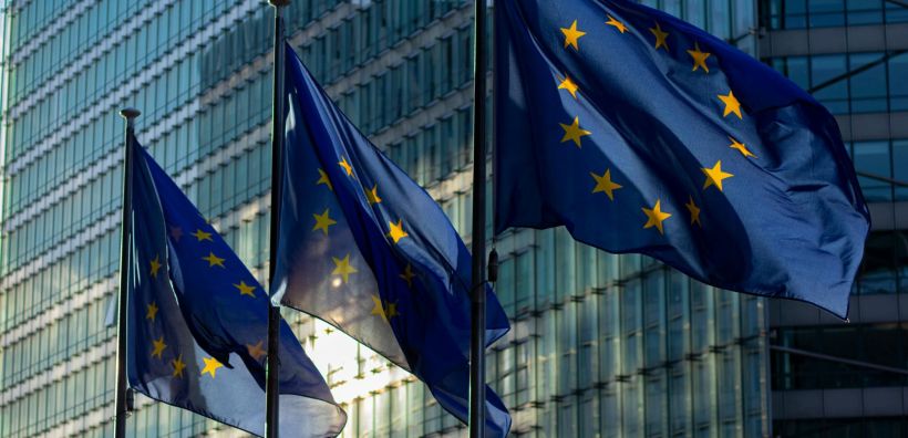 «Πράσινο φως» από την Κομισιόν στο Ιταλικό σχήμα στήριξης για μονάδες αποθήκευσης – 17.7 δις ευρώ για 9 GW με πλατφόρμα εμπορίας για «energy-shifting»