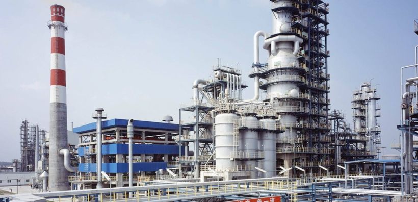 Sinopec: Συνεχίζει τις εισαγωγές ιρανικού αργού παρά τις αμερικανικές κυρώσεις 