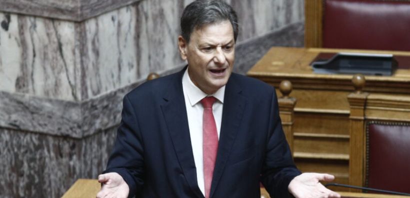 Σκυλακάκης: Τέλος τα φωτοβολταϊκά σε γη υψηλής παραγωγικότητας - Η αντιπολίτευση πίσω από τις αντιδράσεις κατά των ΑΠΕ
