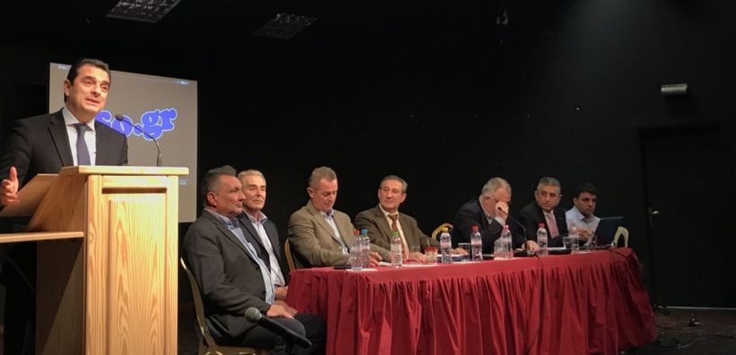 Κ. Σκρέκας στη ΓΣ του ΠΣΑΦ: Θα κρατήσουμε τους Έλληνες αγρότες στα χωράφια τους, μειώνοντας το κόστος παραγωγής