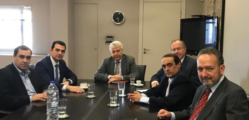 Έντονος προβληματισμός για το μέλλον της ΔΕΗ στη συνάντηση Παναγιωτάκη-Σκρέκα