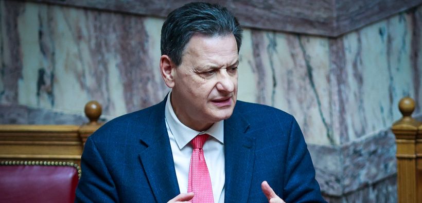 Σκυλακάκης: Ταχεία αδειοδότηση για standalone μπαταρίες και προσθήκη μονάδων αποθήκευσης behind the meter σε εν λειτουργία φωτοβολταϊκά πάρκα – Καμία ενίσχυση