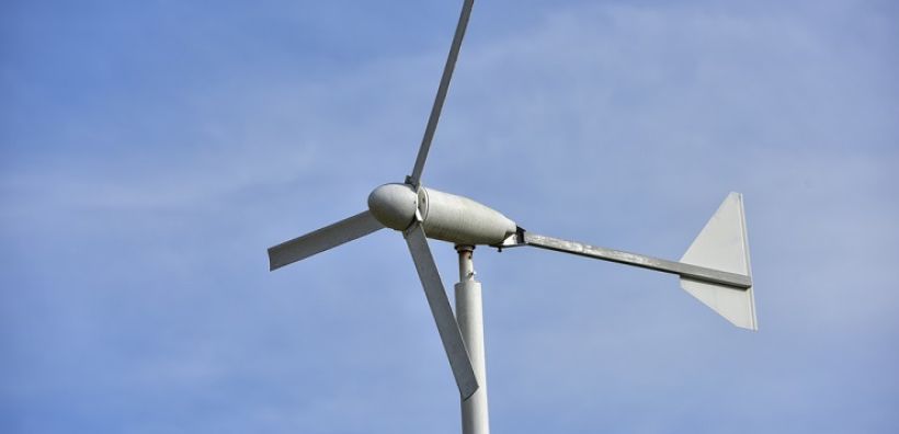Διαγωνισμός και για εγκατάσταση μικρών ανεμογεννητριών μέσα στο 2018 – Επίκειται νομοθετική ρύθμιση