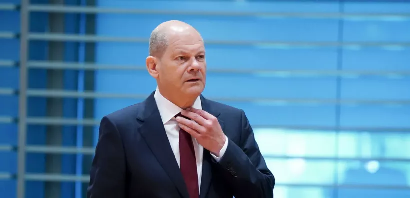 Σολτς: Η Γερμανία δεν μπορεί να αντέξει μόνιμες επιδοτήσεις για τη βιομηχανική ενέργεια