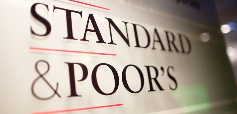 Τι «είδε» η S&P και αναβάθμισε τη ΔΕΗ – Στο 60% το μερίδιο στην λιανική το 2022 – Τι εκτιμά για ΑΠΕ, λιγνίτη και ΔΕΔΔΗΕ