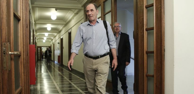 Παρέμβαση Σταθάκη για τη ΛΑΡΚΟ: Μείωση παραγωγής και νέα σύμβαση με ΔΕΗ - Τελευταία ευκαιρία λένε στη Χαλκοκονδύλη