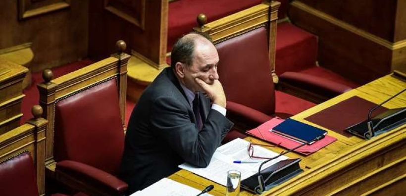 Δέσμευση Σταθάκη: Όλοι οι εργαζόμενοι στη ΔΕΠΑ που καλύπτουν πάγιες ανάγκες θα εξομοιωθούν με τους μόνιμους