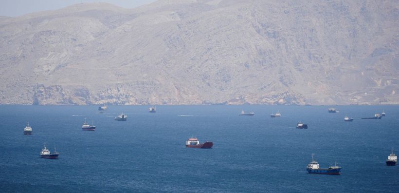Λάδι στη φωτιά ρίχνουν τα “διόδια Τραμπ” στο Ορμούζ - Τι φοβούνται οι αναλυτές και γιατί το ΥΠΕΝ ανησυχεί για το φυσικό αέριο 