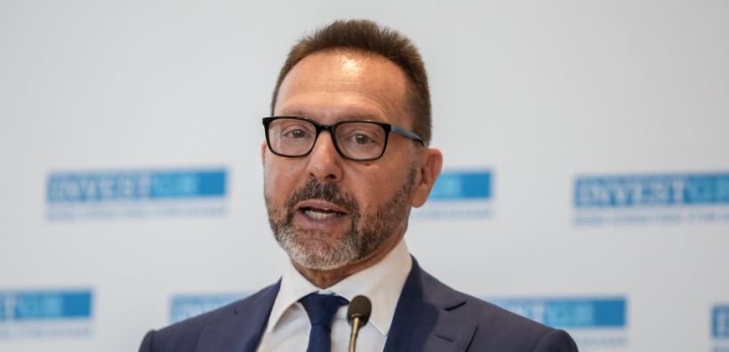 Γ. Στουρνάρας: Ανάπτυξη στο 3% - Στο 3,5% το πρωτογενές πλεόνασμα