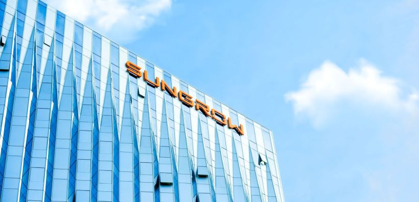 Sungrow: Έσοδα 4,4 δισ. δολάρια το α’ εξάμηνο του 2024, με αύξηση 8,38% από πέρυσι