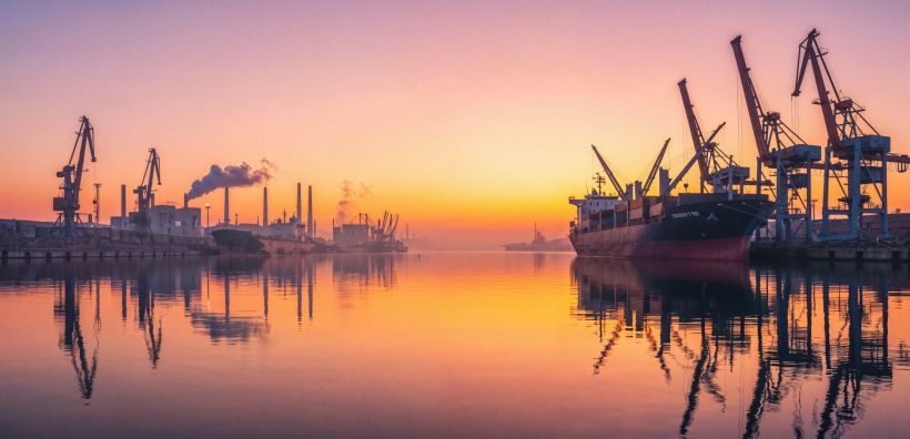 Σήματα ότι η κρίση στη Μ.Ανατολή θα έχει διάρκεια στέλνουν Τραμπ και αγορές - Τον αποκλεισμό των Στενών επισημοποίησε το Ιράν - Τι δείχνει ο πρώτος λογαριασμός σε πετρέλαιο, αέριο
