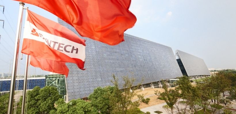 Στην Fast Fame Global Limited έναντι 1 δολ. η Suntech Singapore
