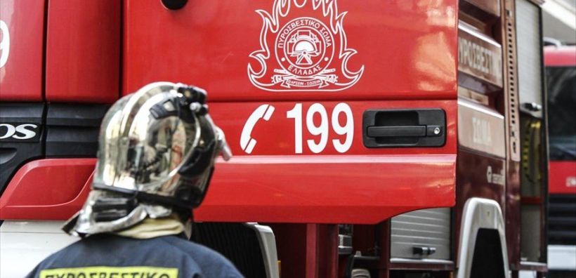 Σβήστηκε η φωτιά στις χερσαίες εγκαταστάσεις επεξεργασίας πετρελαίου στην Καβάλα