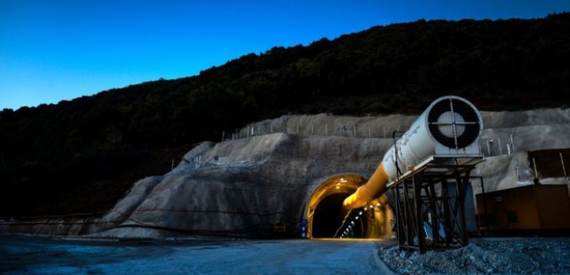 Η Ελλάδα της Αριστείας: Ο Σύνδεσμος Μεταλλευτικών Επιχειρήσεων βραβεύει τον πρώτο σπουδαστή των Μεταλλευτικών Σχολών της χώρας