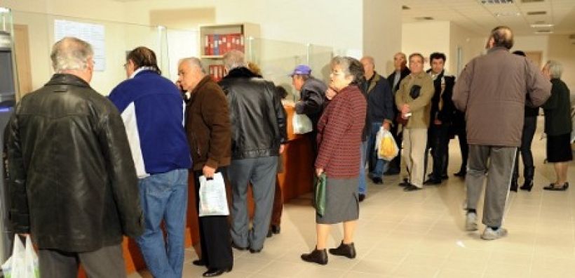 Πιστώθηκαν οι λογαριασμοί 37.000 συνταξιούχων της ΔΕΗ