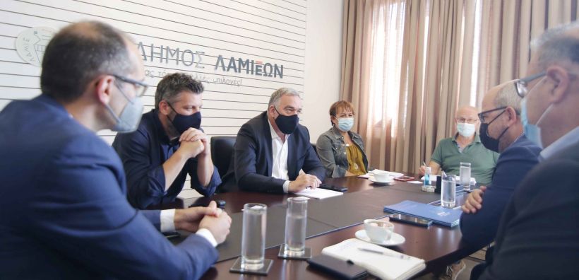 Το δίκτυο διανομής φυσικού αερίου επεκτείνεται σε όλη την πόλη της Λαμίας