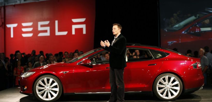 Έρχεται στην Ελλάδα η Tesla – Ίδρυσε εταιρεία και ανοίγει γραφείο R&amp;D 
