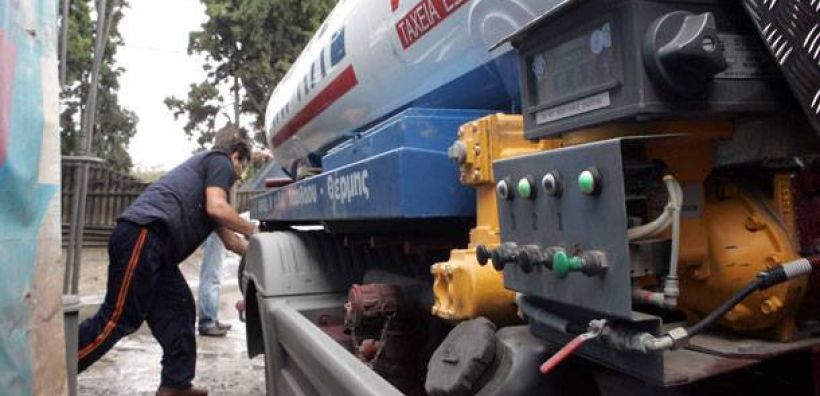Μ. Καϊταντζίδης: Πέφτουν οι τιμές στο πετρέλαιο θέρμανσης - Περιμένουν το... επίδομα οι καταναλωτές