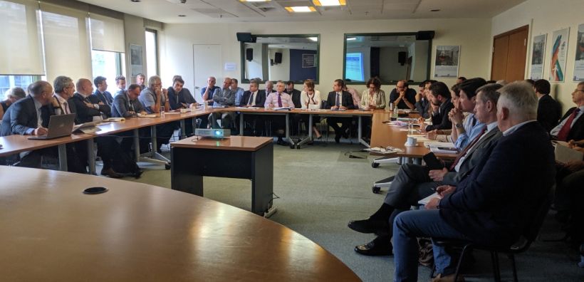 Συνεδρίασε η διυπουργική επιτροπή για το ΕΣΕΚ - Απολιγνιτοποίηση ως το 2028, 35% ΑΠΕ, περισσότερη εξοικονόμηση οι τρείς άξονες