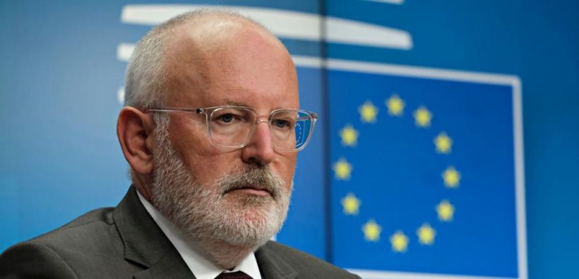 Κομισιόν: Τις επόμενες εβδομάδες τα σχέδια για τις ανατιμήσεις στην ενέργεια