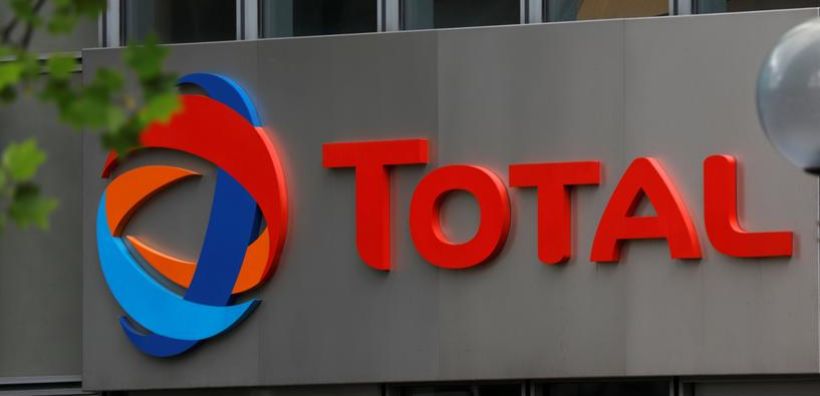 Total: Ο πετρελαϊκός γίγαντας επενδύει στα ηλεκτρικά οχήματα
