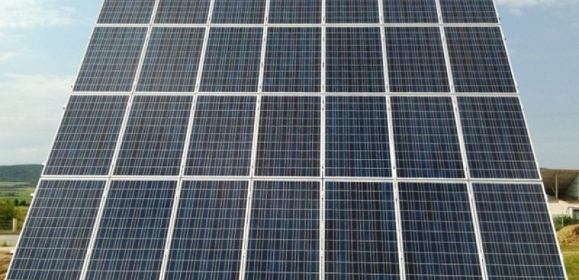 Τους γερμανικούς φ/β trackers της Solar-Trak διανέμει στην Ελλάδα η Arvis Solar