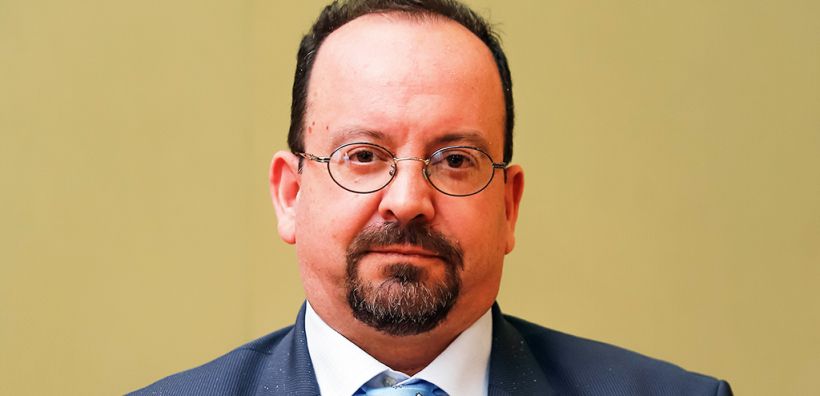 Ο Κωνσταντίνος Τσιμάρας επιλέγεται για τη θέση του προέδρου της ΡΑΑΕΥ στη θέση του Α. Δαγούμα
