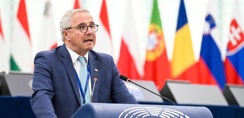 Μανιάτης: Να ξανασχεδιαστεί η Αγορά Ενέργειας