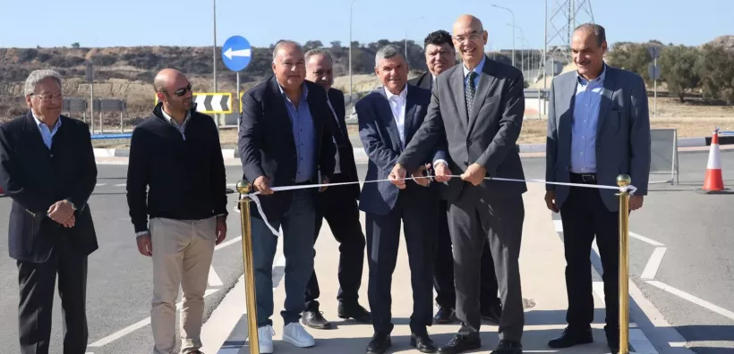 Εγκαινιάστηκε το οδικό δίκτυο Ενεργειακής και Βιομηχανικής Περιοχής Βασιλικού