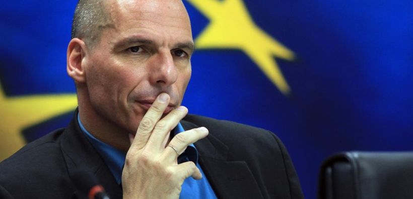 Ανοιχτό το ενδεχόμενο για αλλαγές στη φορολογία καυσίμων κίνησης αφήνει ο Βαρουφάκης