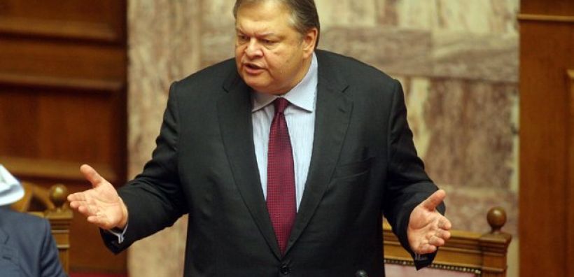 Έλλειμμα 5,4% του ΑΕΠ προβλέπει ο προϋπολογισμός 2012