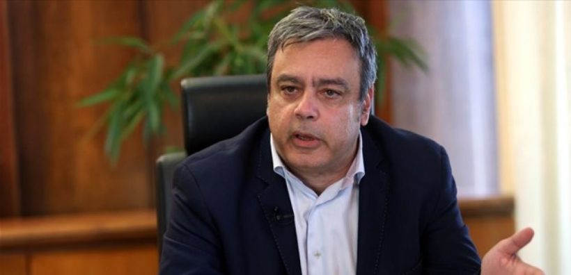 Ανάρτηση του υπουργού Επικρατείας στο Twitter με αφορμή την υπόθεση Φλώρου