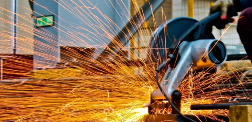 Εκτίναξη 32,8% των τιμών εισαγωγών στην ελληνική βιομηχανία τον Ιούνιο