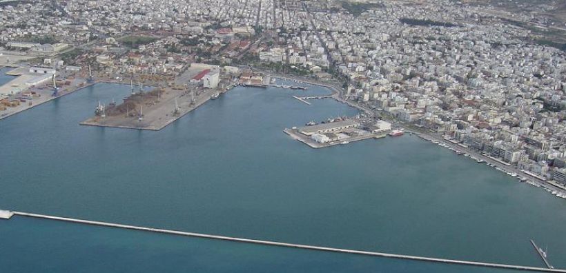 Τροποποιήθηκαν οι περιβαλλοντικοί όροι λειτουργίας στο λιμάνι του Βόλου 