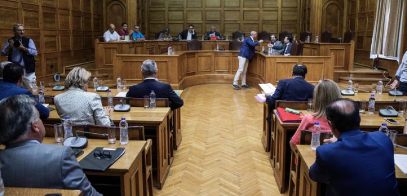 Στις Επιτροπές της Βουλής την Παρασκευή το νέο ΕΣΕΚ – Στις Βρυξέλλες μέχρι τέλος του έτους το τελικό κείμενο
