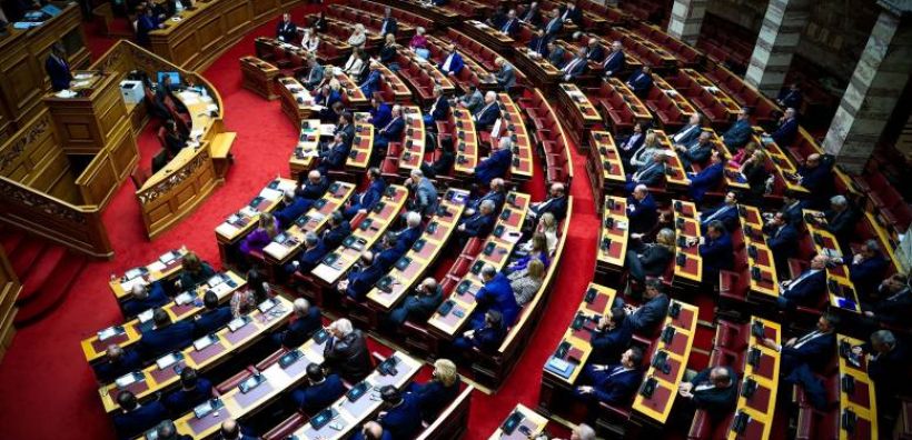 Ολοκληρώθηκε στην επιτροπή της Βουλής η συζήτηση για τη σύμβαση Chevron-Helleniq Energy 